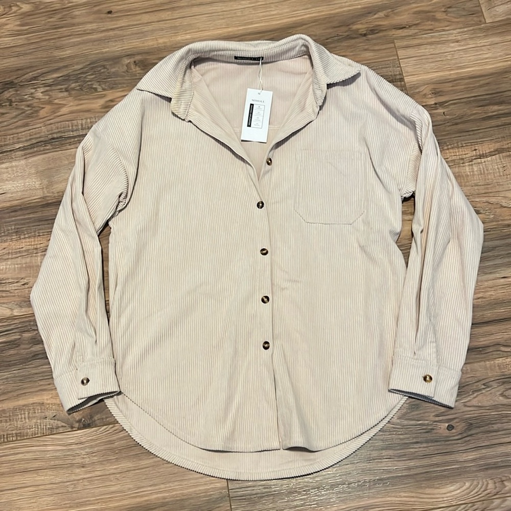 Amazon Women’s Tan Corduroy Shirt Size Small
